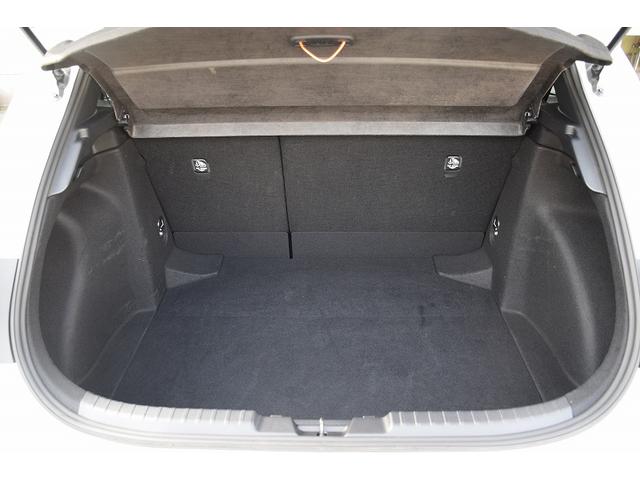 カローラスポーツ ハイブリッドG Z メーカーナビ パノラミックビューモニター ドライブレコーダー ETC2.0 電動パーキング シートヒーター レーダークルーズ LEDヘッドライト オートライト トヨタセーフティーセンス 18インチAW(10枚目)