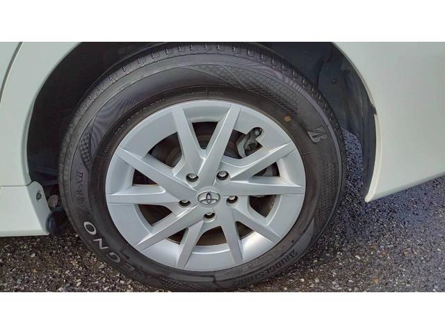 プリウスアルファ Ｓ　純正８型ＳＤ地デジナビ　Ｂｌｕｅｔｏｏｔｈ　全方位カメラ　バックカメラ　ＥＴＣ　ドライブレコーダー　ＦＯＧランプ　スマートキーｘ２　プッシュスタート（15枚目）