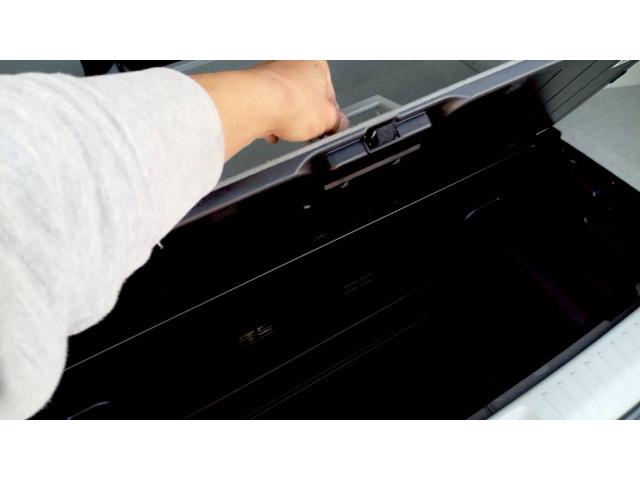 プリウスアルファ Ｓ　純正８型ＳＤ地デジナビ　Ｂｌｕｅｔｏｏｔｈ　全方位カメラ　バックカメラ　ＥＴＣ　ドライブレコーダー　ＦＯＧランプ　スマートキーｘ２　プッシュスタート（42枚目）