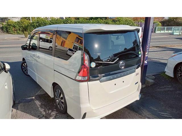 セレナ ハイウェイスターＧ　純正９型ＳＤナビ　両側電動スライドドア　ケンウッド製ルームミラー型前後ドラレコ　後席モニター　クルーズコントロール　プッシュスタート　ＥＴＣ　ＡＣ１００Ｖ　ＨＤＭＩ／ＵＳＢポート　ミラーリング対応（11枚目）