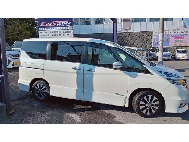 セレナ ハイウェイスターＧ　純正９型ＳＤナビ　両側電動スライドドア　ケンウッド製ルームミラー型前後ドラレコ　後席モニター　クルーズコントロール　プッシュスタート　ＥＴＣ　ＡＣ１００Ｖ　ＨＤＭＩ／ＵＳＢポート　ミラーリング対応（12枚目）