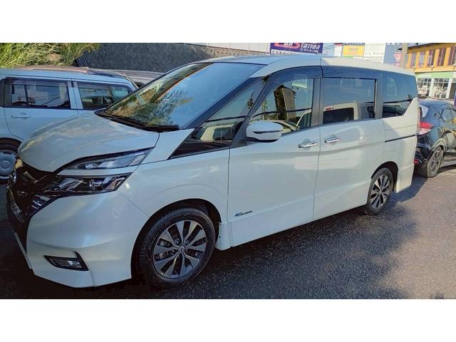 セレナ ハイウェイスターＧ　純正９型ＳＤナビ　両側電動スライドドア　ケンウッド製ルームミラー型前後ドラレコ　後席モニター　クルーズコントロール　プッシュスタート　ＥＴＣ　ＡＣ１００Ｖ　ＨＤＭＩ／ＵＳＢポート　ミラーリング対応（17枚目）