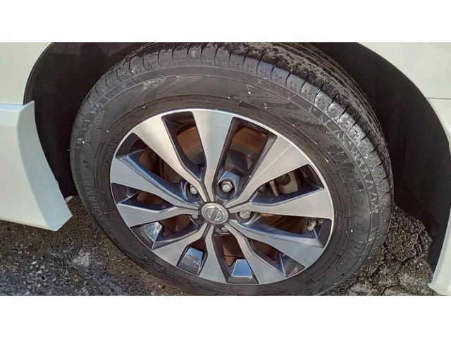 セレナ ハイウェイスターＧ　純正９型ＳＤナビ　両側電動スライドドア　ケンウッド製ルームミラー型前後ドラレコ　後席モニター　クルーズコントロール　プッシュスタート　ＥＴＣ　ＡＣ１００Ｖ　ＨＤＭＩ／ＵＳＢポート　ミラーリング対応（20枚目）