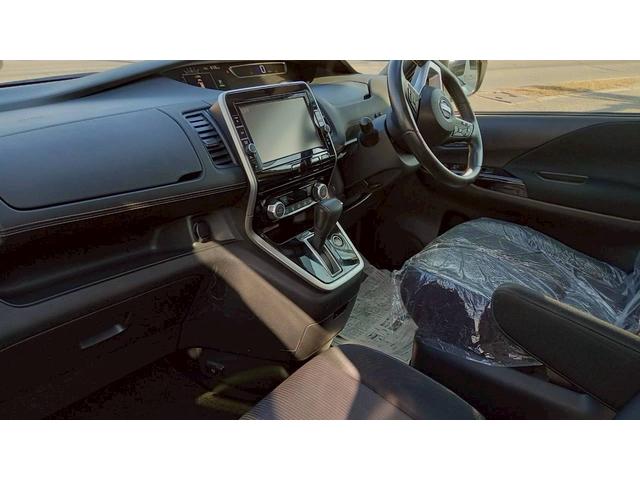 セレナ ハイウェイスターＧ　純正９型ＳＤナビ　両側電動スライドドア　ケンウッド製ルームミラー型前後ドラレコ　後席モニター　クルーズコントロール　プッシュスタート　ＥＴＣ　ＡＣ１００Ｖ　ＨＤＭＩ／ＵＳＢポート　ミラーリング対応（31枚目）