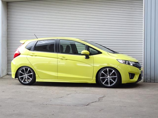 ホンダ フィット RS iVTEC 6MT L15Bの中古車|グー ...