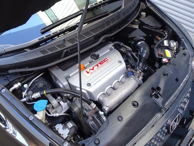 ベースグレード　日本未発売モデル　ＦＧ２シビッククーペＳｉ　Ｋ２０－ＶＴＥＣ　６ＭＴ　左ハンドル　純正サンルーフ　ＴＳＷヴァレンシア２０インチクロームＡＷ　レーシングギア車高調　ゼロファイターフルバケ(12枚目)