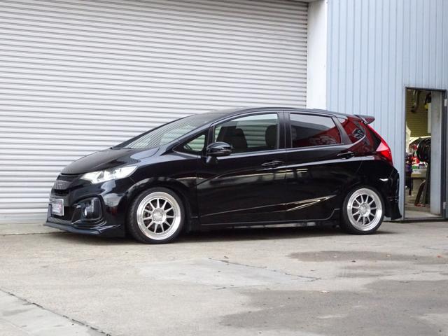 フィット RS iVTEC★6MT★1オーナー★バラマンディELEVEN16インチAW★ゼロファイターストレートマフラー★テインFLEXZ車高調★無限エアロ★無限グリル★ETC★ケンウッドナビTV★バックカメラ(3枚目)