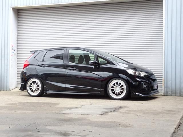 フィット RS iVTEC★6MT★1オーナー★バラマンディELEVEN16インチAW★ゼロファイターストレートマフラー★テインFLEXZ車高調★無限エアロ★無限グリル★ETC★ケンウッドナビTV★バックカメラ(4枚目)