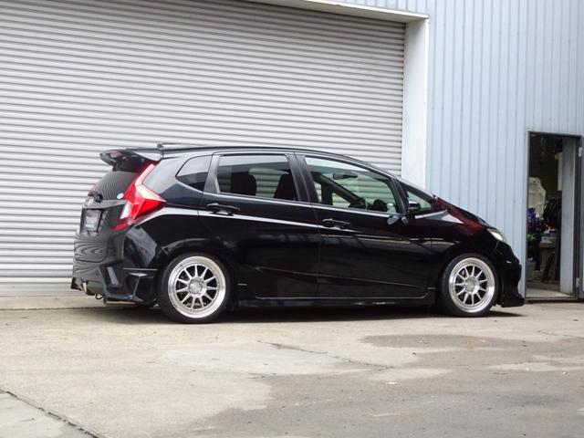 フィット RS iVTEC★6MT★1オーナー★バラマンディELEVEN16インチAW★ゼロファイターストレートマフラー★テインFLEXZ車高調★無限エアロ★無限グリル★ETC★ケンウッドナビTV★バックカメラ(6枚目)