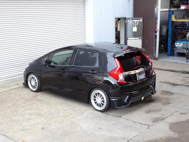 フィット RS iVTEC★6MT★1オーナー★バラマンディELEVEN16インチAW★ゼロファイターストレートマフラー★テインFLEXZ車高調★無限エアロ★無限グリル★ETC★ケンウッドナビTV★バックカメラ(7枚目)
