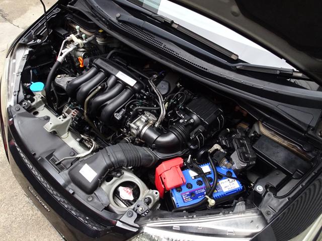 フィット RS iVTEC★6MT★1オーナー★バラマンディELEVEN16インチAW★ゼロファイターストレートマフラー★テインFLEXZ車高調★無限エアロ★無限グリル★ETC★ケンウッドナビTV★バックカメラ(9枚目)