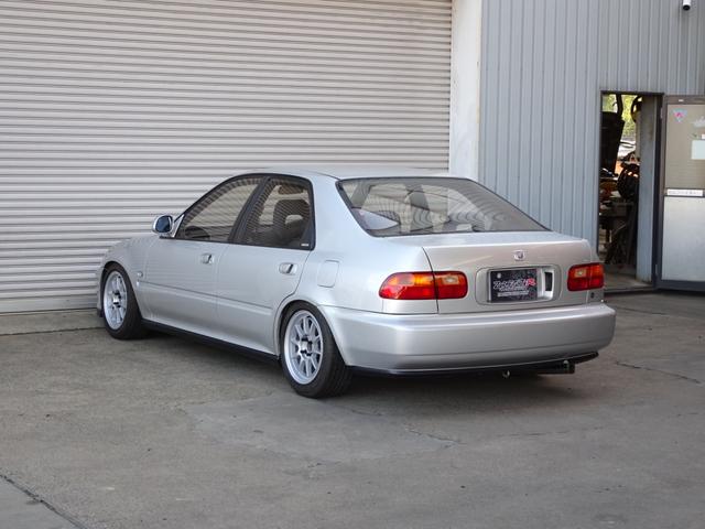 シビックフェリオ ＳｉＲ　Ｂ１６Ａ－ＶＴＥＣ★５ＭＴ★ゼロファイターＮ１－ＳＰＥＣ２車高調★ゼロファイターＲａｂａｕｌ１５ＡＷ★ゼロファイターストレートマフラー★ＭＯＭＯハンドル★ゼロファイターフルバケ★ローポジレール（15枚目）