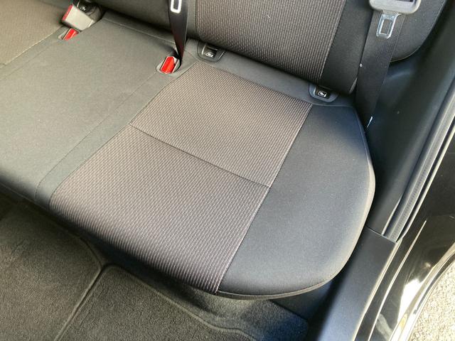 スイフトスポーツ ベースグレード　走行距離無制限１年保証付　ローダウン　社外マフラー　６速マニュアル車　ナビ　ＴＶ　バックカメラ　スマートキー　ＥＴＣ　社外１８インチアルミホイール（55枚目）