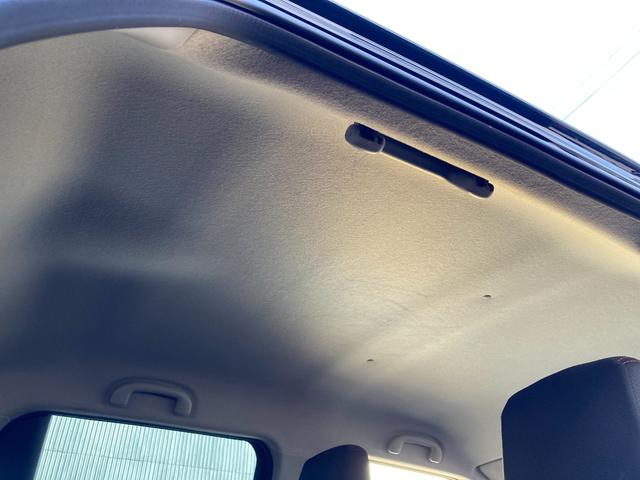 スイフトスポーツ ベースグレード　走行距離無制限１年保証付　ローダウン　社外マフラー　６速マニュアル車　ナビ　ＴＶ　バックカメラ　スマートキー　ＥＴＣ　社外１８インチアルミホイール（59枚目）