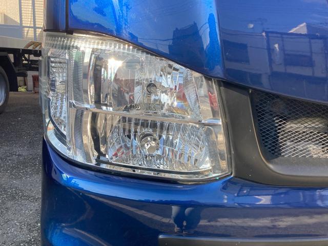 ハイエースバン 　走行距離無制限１年保証付　新品ナビ　ＴＶ　バックカメラ　新品前後ドライブレコーダー付デジタルインナーミラー　ＥＴＣ　ローダウン　社外１７インチアルミホイール（19枚目）