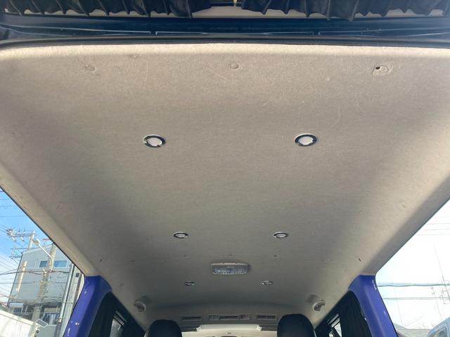ハイエースバン 　走行距離無制限１年保証付　新品ナビ　ＴＶ　バックカメラ　新品前後ドライブレコーダー付デジタルインナーミラー　ＥＴＣ　ローダウン　社外１７インチアルミホイール（76枚目）