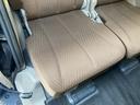 運転席側後部座席の座面です。