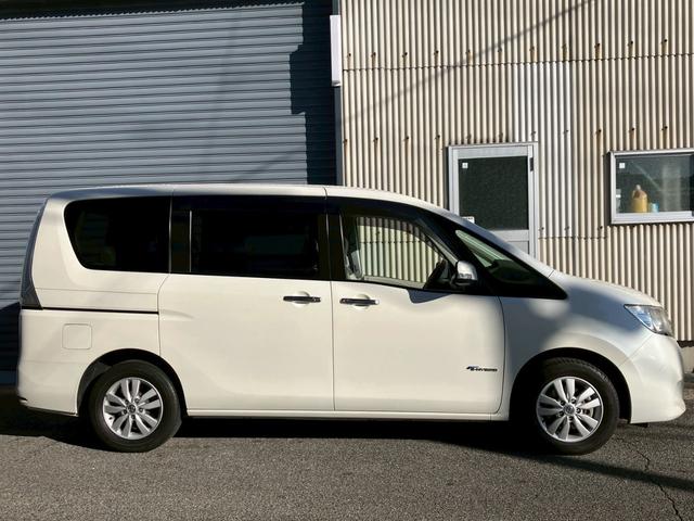 セレナ 20G S-ハイブリッド ドラレコ バックカメラ ETC ナビ 8人乗り オートクルーズコントロール フリップダウンモニター ダブルエアコン アイドリングストップ スマートキー(3枚目)