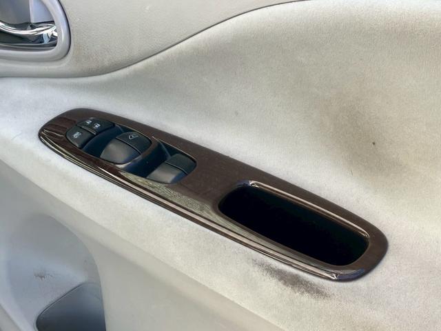 セレナ 20G S-ハイブリッド ドラレコ バックカメラ ETC ナビ 8人乗り オートクルーズコントロール フリップダウンモニター ダブルエアコン アイドリングストップ スマートキー(8枚目)