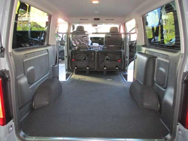 キャラバン ロンググランドプレミアムＧＸ　電動スライド　デジタルミラー　エマージェンシーブレーキサポート　パーキングサポートブレーキ　デジタルミラー　アラウンドビューモニター（67枚目）