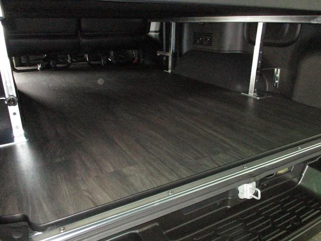 キャラバン ロンググランドプレミアムGX グランドプレミアムGX 2000ccガソリン ディープフォレスト ワンタッチオートスライドドア アラウンドビューモニター(74枚目)