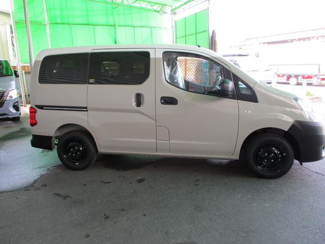 ＮＶ２００バネットバン ＤＸ　マイルーム　寒冷地、フォグ、ＢＯＸ＆トレイ、パワーＷ、インテリキー、スライドＷ、ＰＶガラス（39枚目）