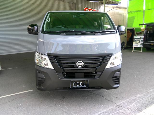 キャラバン ロングプレミアムＧＸ　アウトドアブラックエディション　ＬＥＤヘッドランプ　ワンタッチオートスライドドア　インテリジェントエマージェンシーブレーキ　インテリジェントルームミラー　インテリジェントアラウンドビューモニター（10枚目）