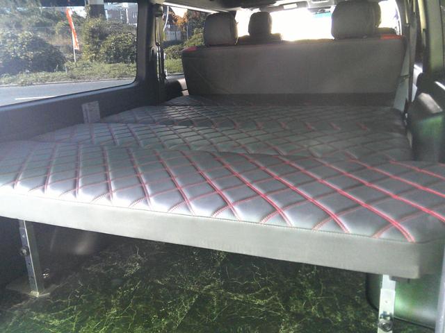 ハイエースバン スーパーＧＬ　ダークプライムＩＩ　両側電動スライドドア　プッシュスタート＆スマートキー　ＬＥＤヘッドランプ　ＡＣ１００Ｖ電源　トヨタセーフティセンス（33枚目）