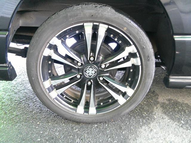 ハイエースワゴン GL 2700cc ガソリン パワースライドドア バックカメラ レボシート ベッドキット 18インチアルミ ユーザー様買い取り車両 1オーナー(17枚目)