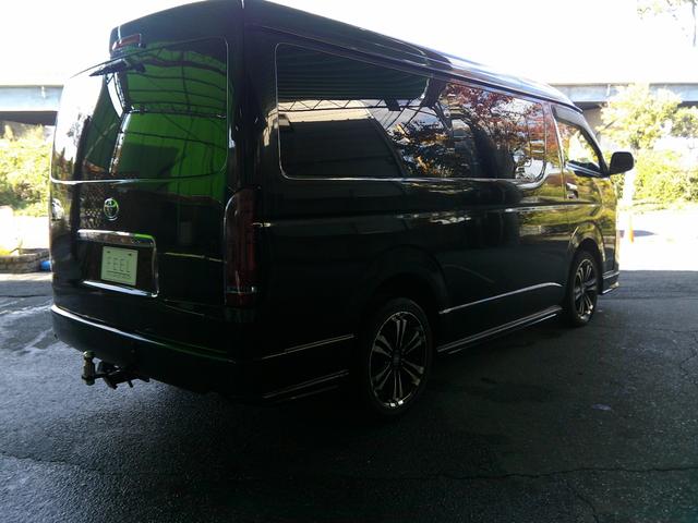 ハイエースワゴン GL 2700cc ガソリン パワースライドドア バックカメラ レボシート ベッドキット 18インチアルミ ユーザー様買い取り車両 1オーナー(46枚目)