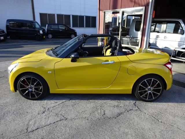 コペン ローブ ブラックインテリアパック/フルセグメモリーナビ/バケットシート/4輪ブレーキキャリパー/フルチタンマフラー/車高調/社外ECU/社外ラジエター/社外オイルクーラー/ロールケージ/オートルーフキット(8枚目)