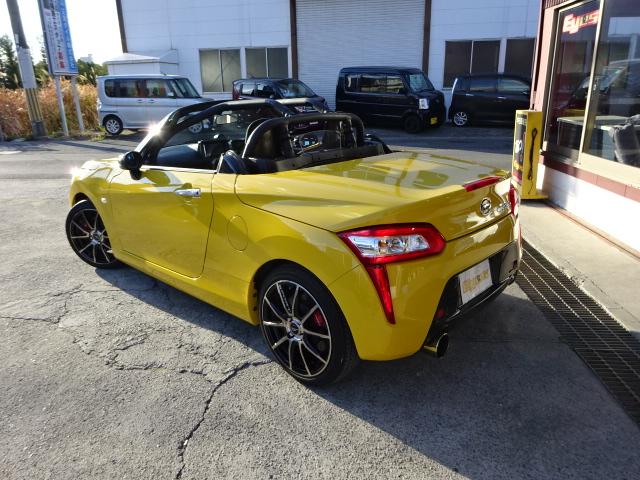 コペン ローブ ブラックインテリアパック/フルセグメモリーナビ/バケットシート/4輪ブレーキキャリパー/フルチタンマフラー/車高調/社外ECU/社外ラジエター/社外オイルクーラー/ロールケージ/オートルーフキット(10枚目)