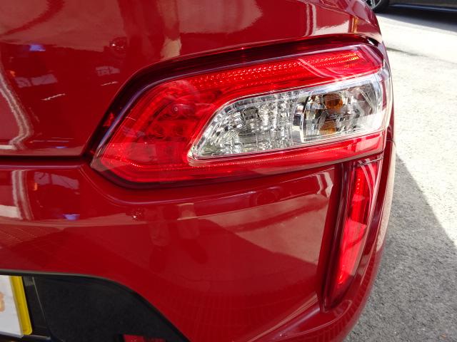 �e�[���E�^