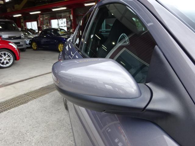 �h�A�~���[�E�^