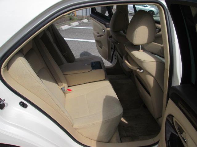 ロイヤルサルーン 60thスペシャルED 車高調 19AW(12枚目)