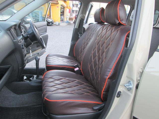 トヨタ サクシードワゴン ＴＸ 色替ベージュ 革調シートカバー １４