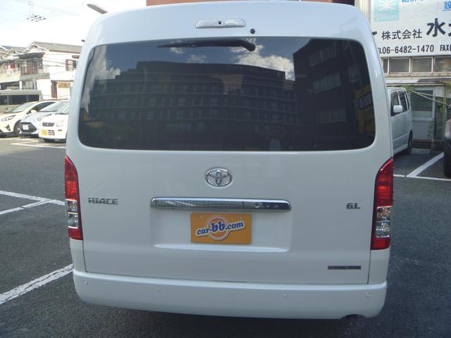 ハイエースワゴン GL ワンオーナー デジタルインナーミラー パノラミックビューモニター モデリスタエアロ 純正アルミ フローティングディスプレイオーディオ 革調シートカバー ベッドキット 1.5インチローダウン(7枚目)