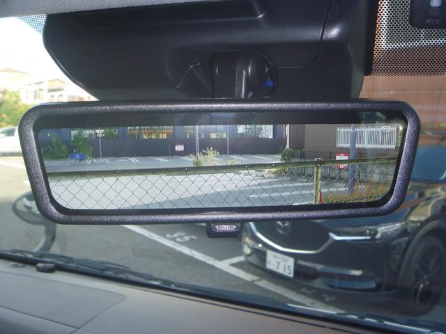 ハイエースワゴン GL ワンオーナー デジタルインナーミラー パノラミックビューモニター モデリスタエアロ 純正アルミ フローティングディスプレイオーディオ 革調シートカバー ベッドキット 1.5インチローダウン(18枚目)