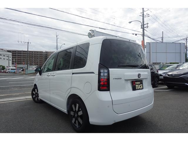 フリード エアー EX 登録済未使用車 シートヒーター ブラインドスポットモニター 両側パワースライドドア  LEDヘッドライト ハーフレザーシート 15インチアルミ 衝突軽減ブレーキ LEDフォグ 電動パーキングブレーキ(10枚目)