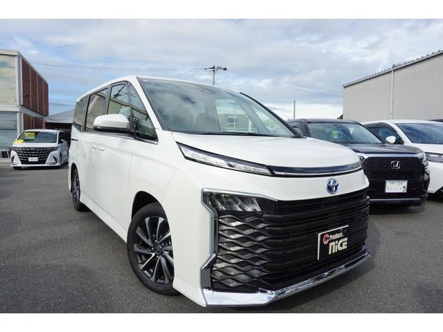 ヴォクシー ハイブリッドＳ－Ｚ　１０．５インチディスプレイ　両側パワースライドドア　ＬＥＤヘッド　シートヒーター　ハーフレザー　レーダークルーズコントロール　オートマチックハイビーム　ビルトインＥＴＣ２．０　ブレーキホールド（8枚目）