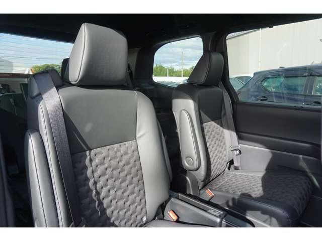 ヴォクシー ハイブリッドＳ－Ｚ　１０．５インチディスプレイ　両側パワースライドドア　ＬＥＤヘッド　シートヒーター　ハーフレザー　レーダークルーズコントロール　オートマチックハイビーム　ビルトインＥＴＣ２．０　ブレーキホールド（34枚目）