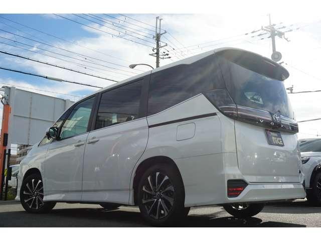 ヴォクシー ハイブリッドＳ－Ｚ　１０．５インチディスプレイ　両側パワースライドドア　ＬＥＤヘッド　シートヒーター　ハーフレザー　レーダークルーズコントロール　オートマチックハイビーム　ビルトインＥＴＣ２．０　ブレーキホールド（43枚目）