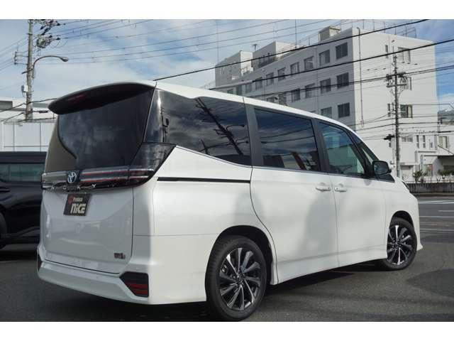 ヴォクシー ハイブリッドＳ－Ｚ　１０．５インチディスプレイ　両側パワースライドドア　ＬＥＤヘッド　シートヒーター　ハーフレザー　レーダークルーズコントロール　オートマチックハイビーム　ビルトインＥＴＣ２．０　ブレーキホールド（68枚目）