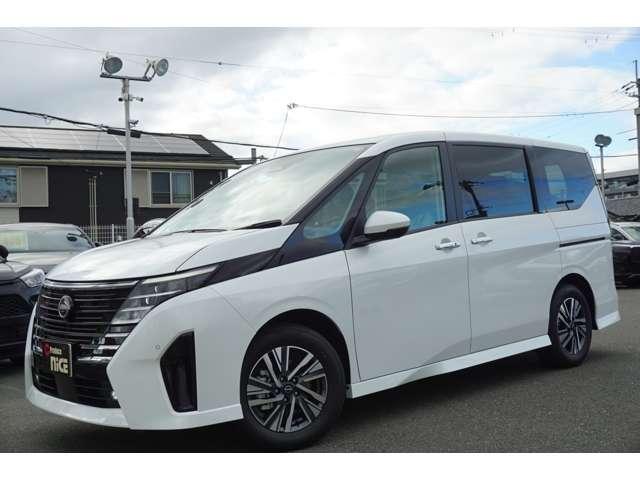 セレナ e-パワー ハイウェイスターV 登録済未使用車 12.3インチワイドディスプレイ プロパイロット アラウンドビューモニター インテリジェントルームミラー ハンズフリーパワースライドドア LEDヘッド ETC 衝突軽減ブレーキ(5枚目)
