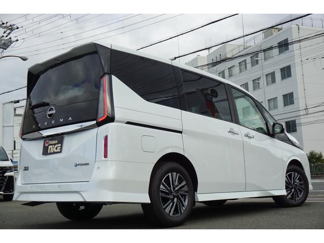 セレナ e-パワー ハイウェイスターV 登録済未使用車 12.3インチワイドディスプレイ プロパイロット アラウンドビューモニター インテリジェントルームミラー ハンズフリーパワースライドドア LEDヘッド ETC 衝突軽減ブレーキ(42枚目)