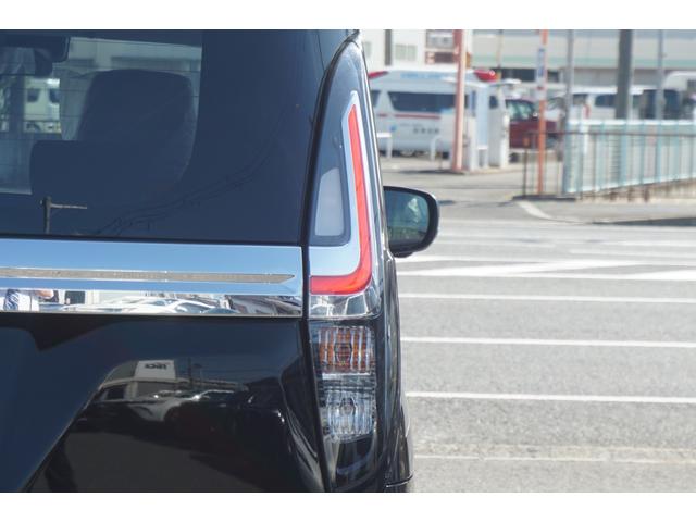 ソリオ ハイブリッドＭＺ　９インチディスプレイオーディオ　全方位モニター付きナビ　ヘッドアップディスプレイ　アダプティブクルーズコントロール　両側電動スライドドア　シートヒーター　衝突軽減ブレーキ　障害物センサー（16枚目）