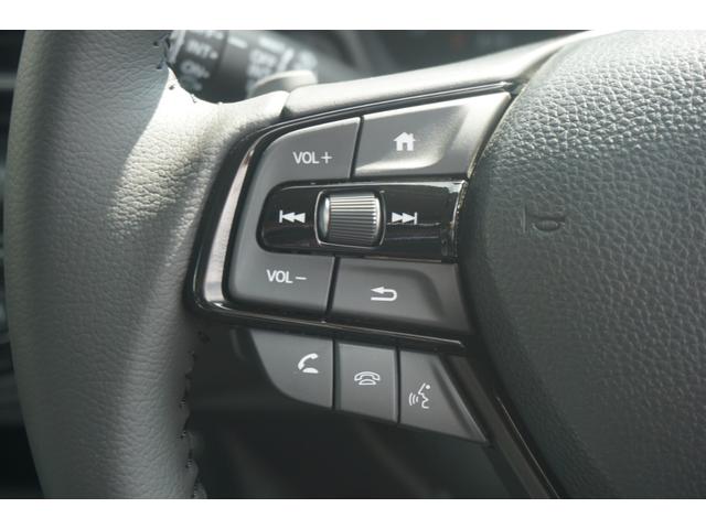 WR-V Z ブラックスタイル Honda SENSING 特別仕様 LEDヘッドライト LEDフォグ フルオート・エアコンディショナー 電動格納式リモコンドアミラー レーダークルーズコントロール 衝突軽減ブレーキ 横滑り防止装置(24枚目)