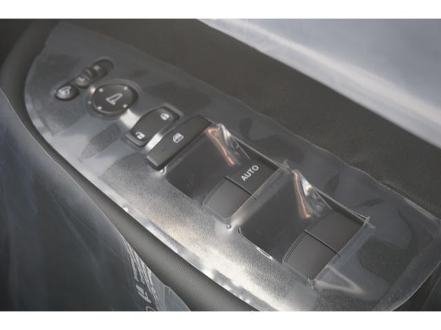 WR-V Z ブラックスタイル Honda SENSING 特別仕様 LEDヘッドライト LEDフォグ フルオート・エアコンディショナー 電動格納式リモコンドアミラー レーダークルーズコントロール 衝突軽減ブレーキ 横滑り防止装置(27枚目)