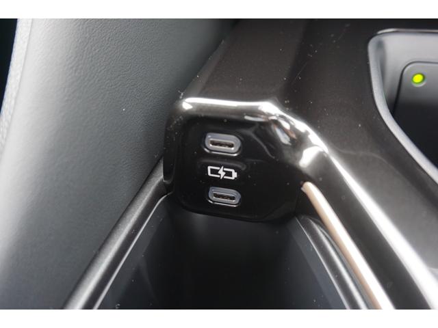 クラウンエステート Z 12.3インチHDディスプレイ パノラミックビューモニター デジタルインナーミラー レーダークルーズコントロール ビルトインETC2.0 ヘッドアップディスプレイ ブラインドスポットモニター(22枚目)