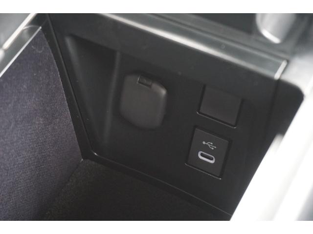 クラウンエステート Z 12.3インチHDディスプレイ パノラミックビューモニター デジタルインナーミラー レーダークルーズコントロール ビルトインETC2.0 ヘッドアップディスプレイ ブラインドスポットモニター(34枚目)